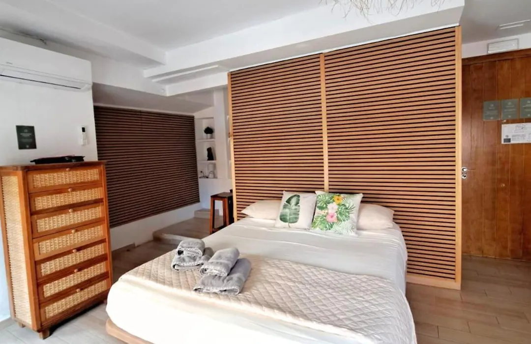 Banana Beach Patacona Rooms-1