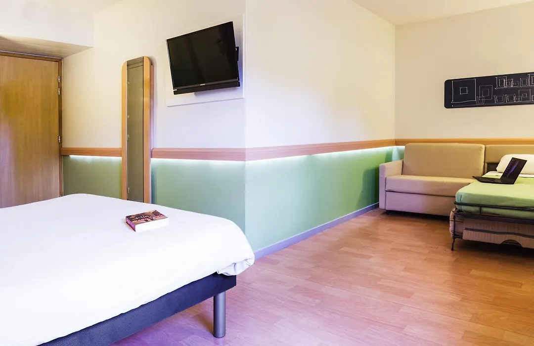 Ibis Budget Valence Sud-1